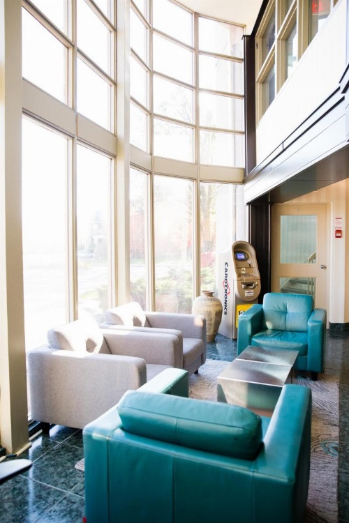 Admiral Inn Hamilton image 8